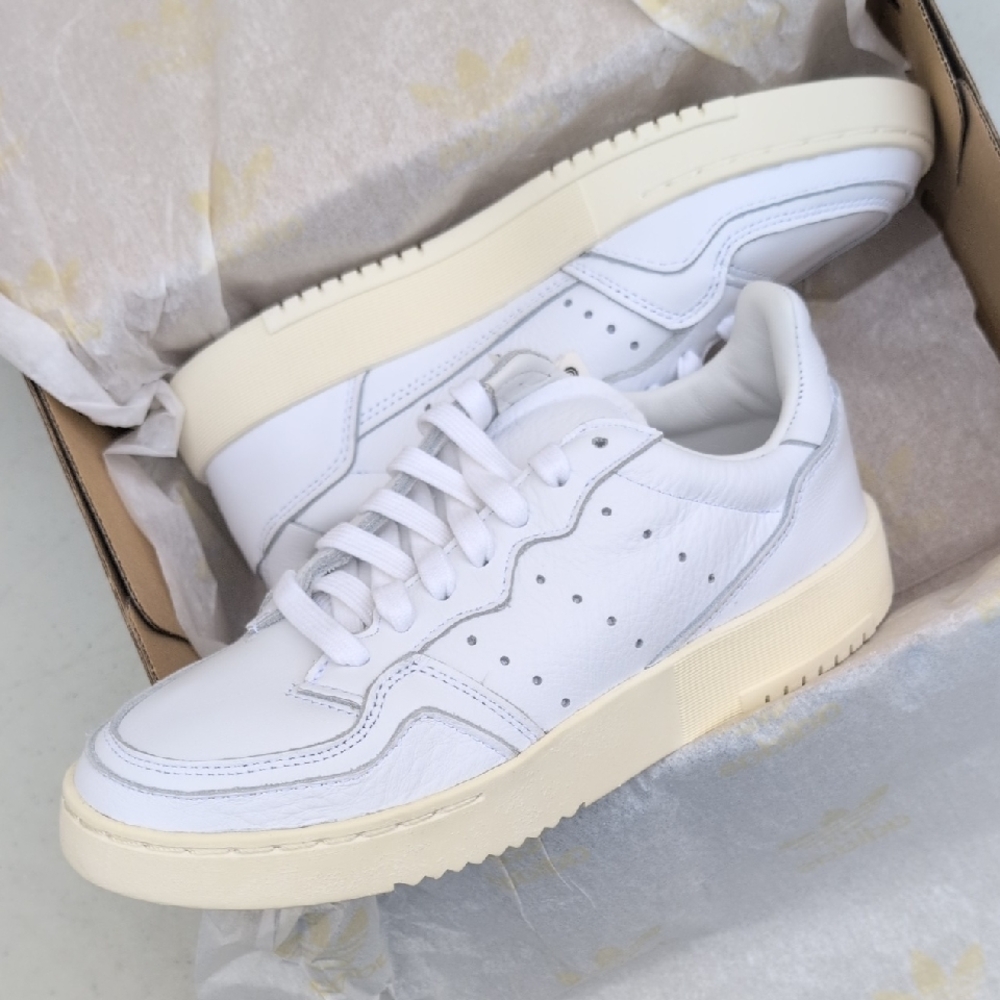WMNS Adidas SuperCourt - Recon Pack - Size 6 ( EE6325 )